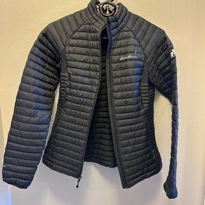 Eddie Bauer Black goose down jacket. XS First ascent Stormdown 800